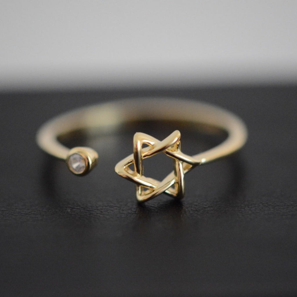 Silver Star of David Ring with Single Crystal CZ