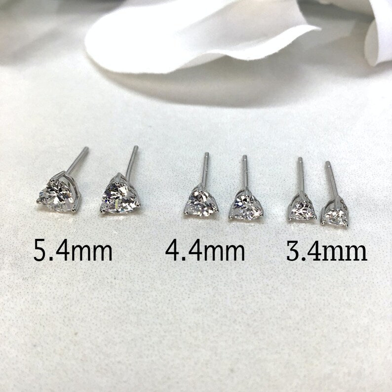 Crystal Heart Tragus Cartilage Stud earring